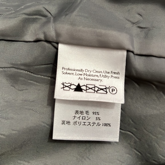 Eddie Bauer Black Short Wool Lined Button Front 2 Pockets Blazer/Jacket - Picture 8 of 16